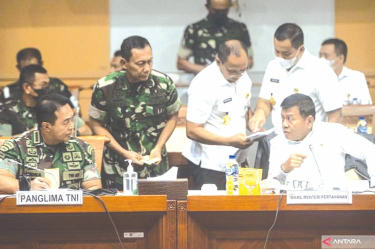 Panglima TNI Jawab Isu Tak Harmonis dengan KSAD