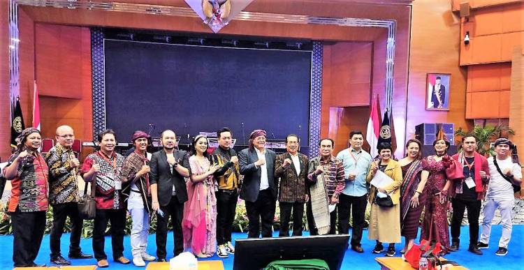 Meriahnya Puncak Acara Bulan Kebudayaan Batak Toba dan Pra Kongres I Kebudayaan Batak Toba