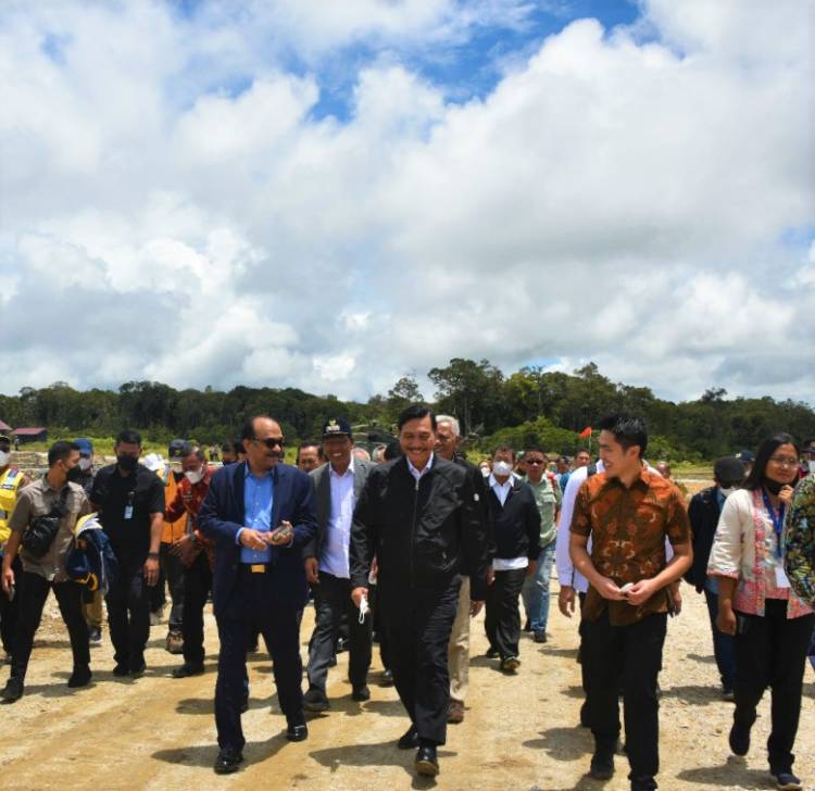 Menko Marves Tinjau Progres Pembangunan Pusat Riset Herbal di Humbahas