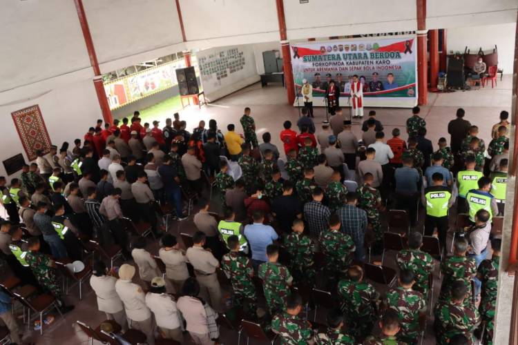 Forkopimda Karo Gelar Doa Bersama untuk Korban Tragedi Kanjuruhan