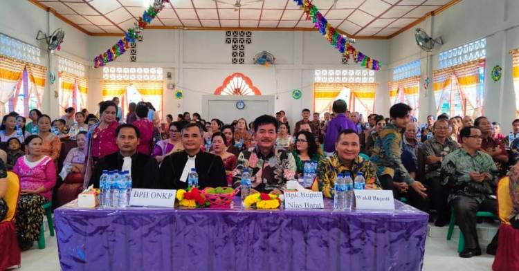 Bupati Nisbar Ajak Jemaat Pelihara Persatuan