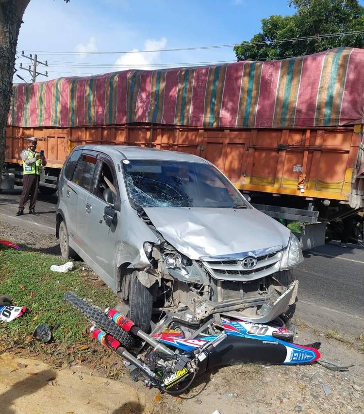 Lakalantas Beruntun di Labura, 2 Orang Luka