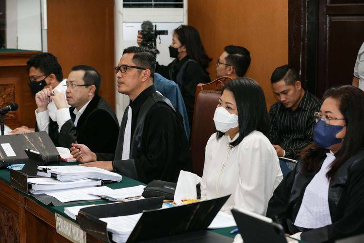 Pengacara Sambo Surati PN Jaksel, Sebut Yosua Punya Kepribadian Ganda