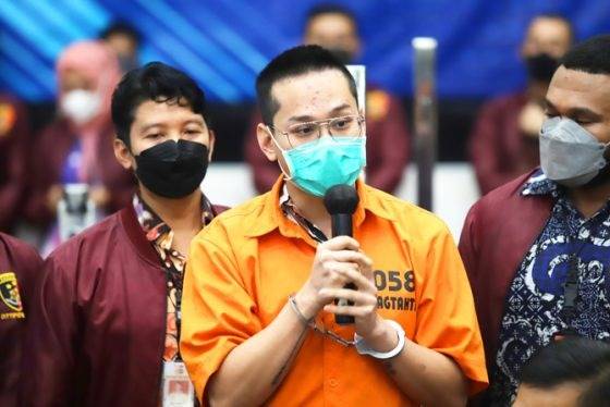 Indra Kenz Divonis 10 Tahun Penjara, Denda Rp 5 Miliar