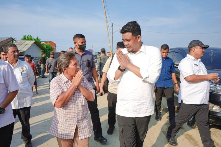 Bobby Nasution Tampung Keluhan Warga Soal Banjir dan Renovasi Rumah