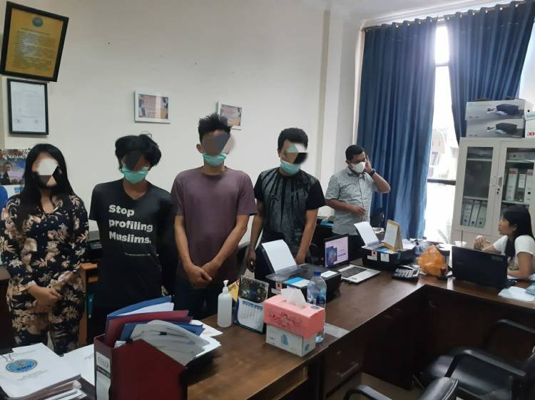 Kos-kosan di Jalan Kartini Siantar Digerebek Polisi, 3 Pria dan 1 Wanita Positif Sabu