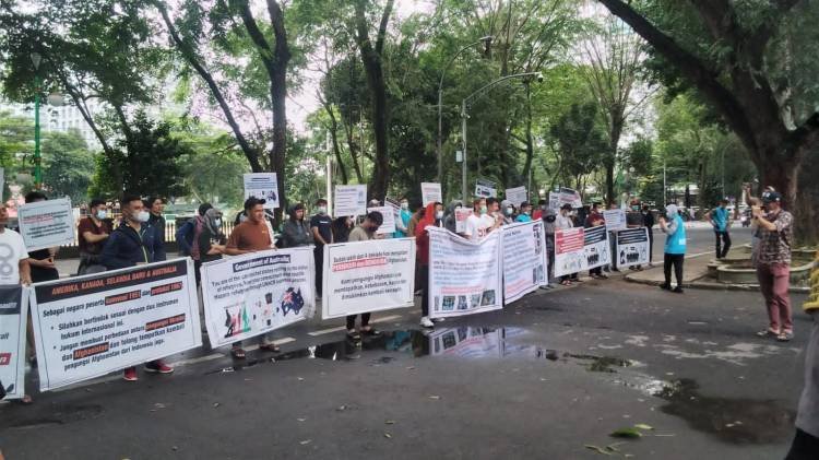 Pengungsi Afghanistan "Menjerit" di DPRD SU Minta Pulangkan ke Negeranya