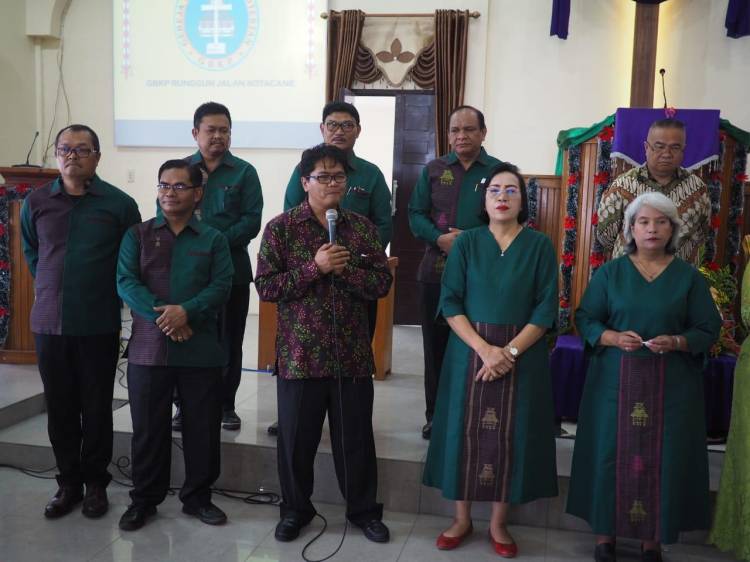 Moderamen GBKP Rayakan Natal di Gereja Jalan Kutacane Kabanjahe