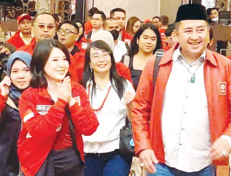 Buka Posko Korban Mafia Tanah, Grace Natalie Dukung Program Presiden Jokowi