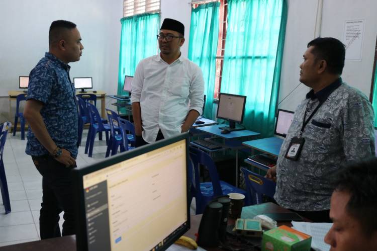 362 Calon PPS se-Tanjungbalai Ikuti CAT Pemilu 2024