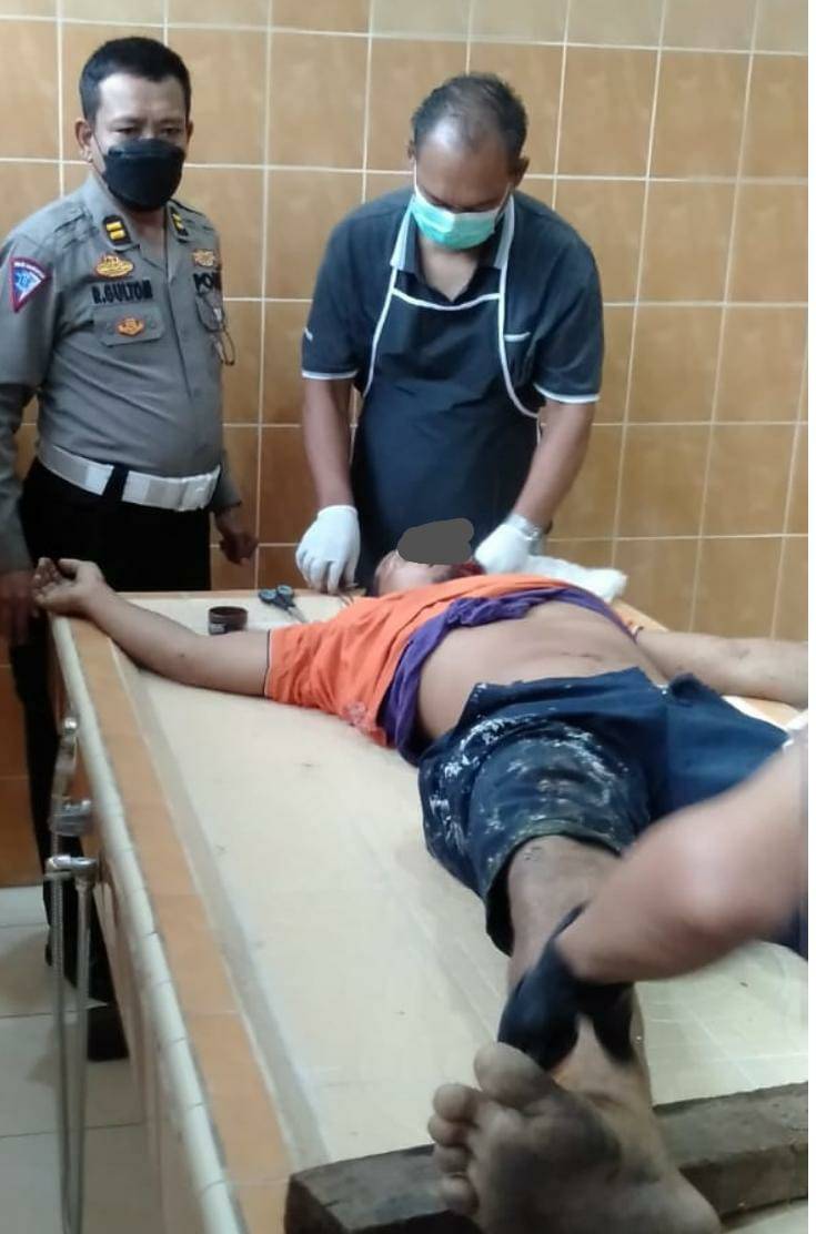 Pedagang Sate Tewas Setelah Ditabrak di Beringin