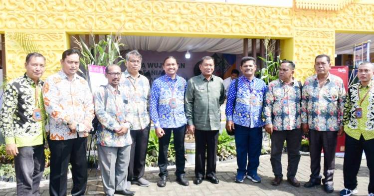 PWI Deliserdang Promosikan 3 Motif Batik Serdang di Puncak HPN