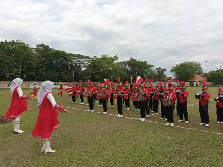 Diundang Opening Ceremony, Drum Band SDN 132406 Tampil Sukses
