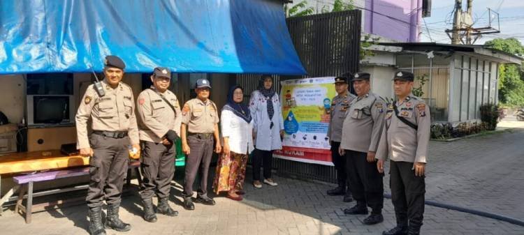Polsek Binjai Barat Patroli, Kerumunan Masyarakat Antisipasi Covid-19