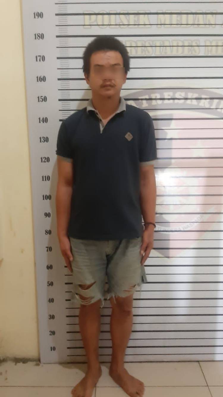 Polisi Amankan Tersangka Pembunuh Pria Bugil di Parit