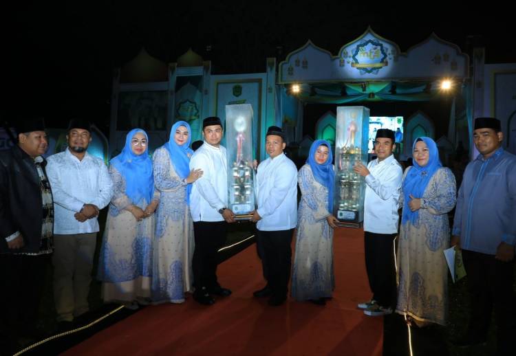 Na IX-X Juara Umum MTQ dan FSQ Labura 2023