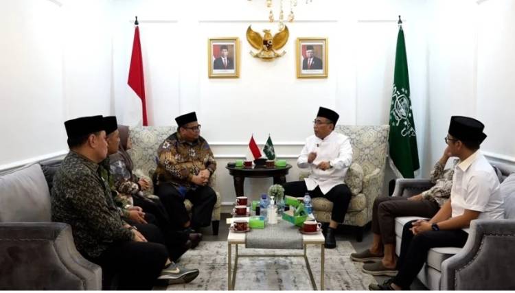 Gus Yahya: Politikus yang Pakai Identitas Sebagai Penipu