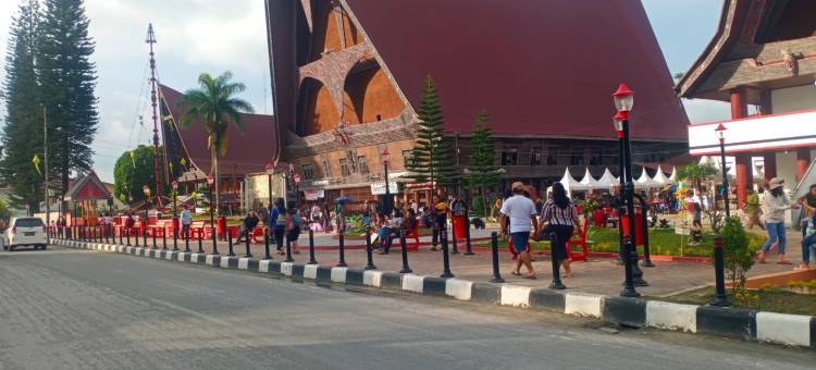 Lokasi-lokasi Wisata di Tarutung Dipadati Pengunjung