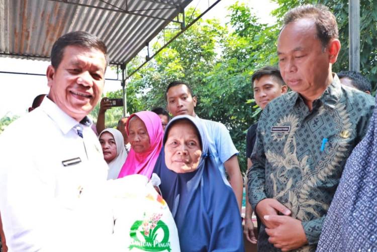 Bupati Simalungun Launching Penyaluran Cadangan Beras Pemerintah