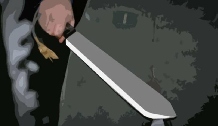 Pemilik Konter Handphone di Torgamba Dibacok Pelanggan