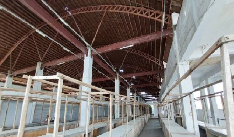 Sejumlah Kios Terlantar di Lantai II Pasar Marelan