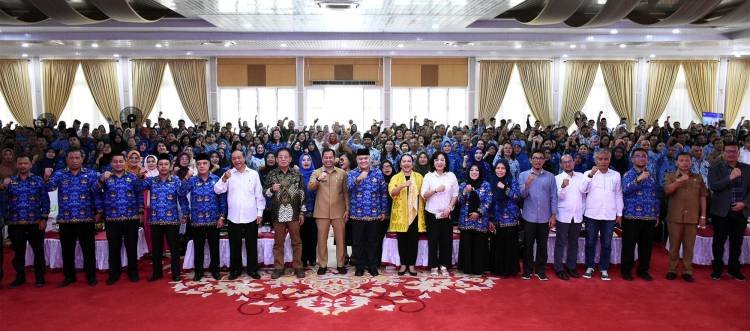 Peringati Hardiknas 2023, Gubernur Edy Tekankan Pendidikan Penting dalam Kehidupan Bernegara