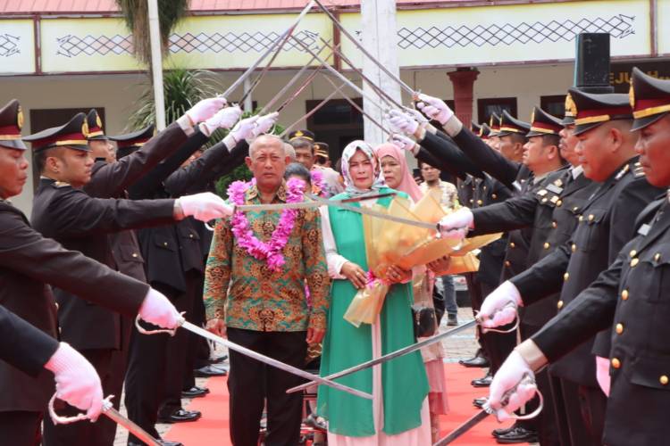 Sembilan Personel Polres Karo Purna Bakti