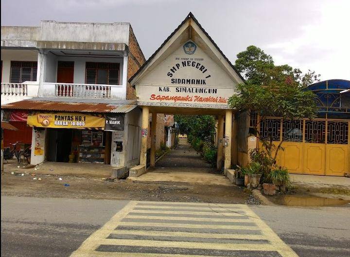 Hingga H+4, Pendaftar di SMP 1 Sidamanik Telah 352 Orang