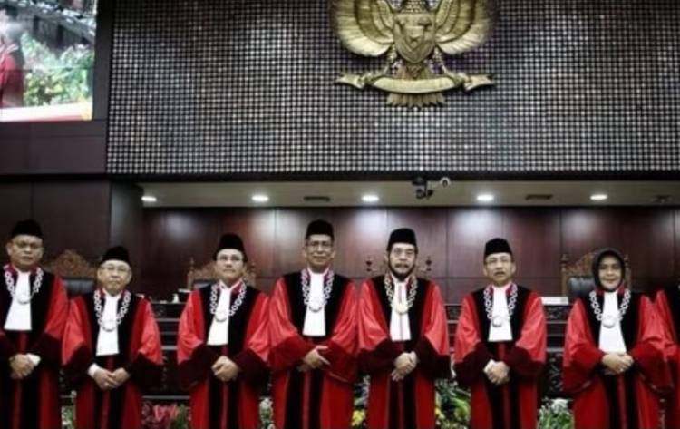 Bocoran Denny Indrayana Meleset, MK Mau Laporkan ke Organisasi Advokat