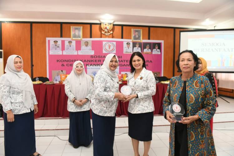 Sosialisasi Kanker di Nias, Nawal Lubis: Jangan Takut Periksa dan Berobat