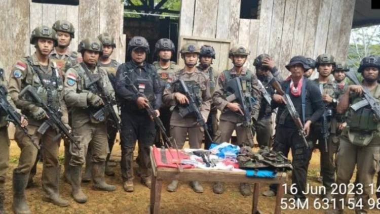 Markas KKB di Yapen, Papua Digrebek