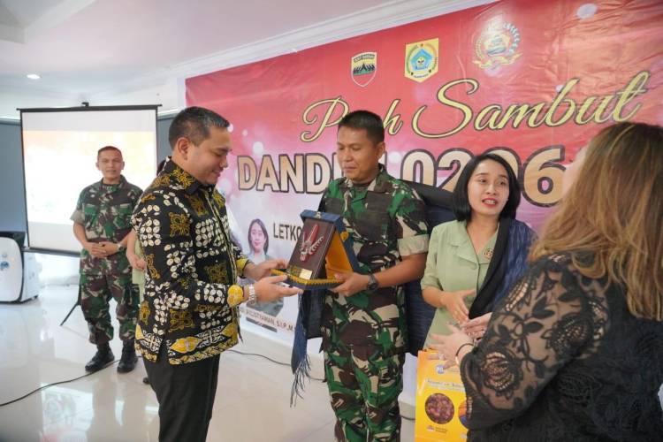 Pisah Sambut Komandan Kodim 0206/Dairi