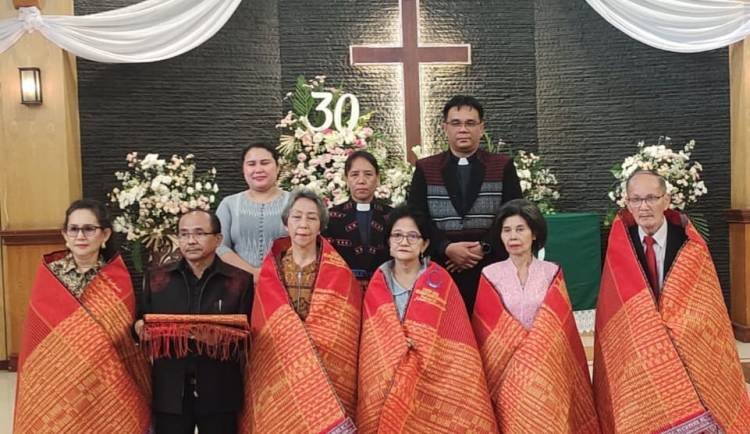 HUT ke-30 HKBP UAS Medan Sukacita, 6 Orang Jemaat Berusia 70 Tahun "Diulosi"