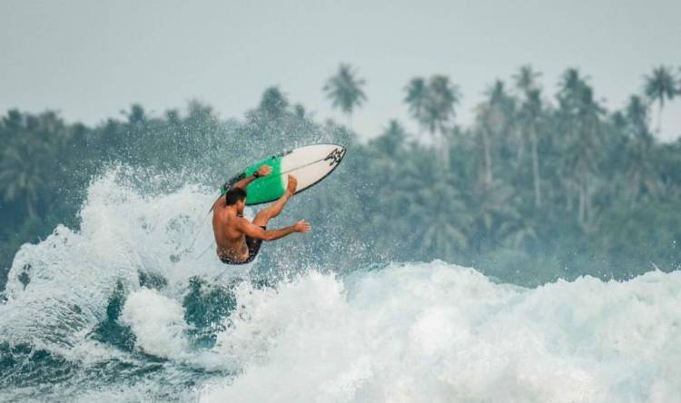 PLN Pastikan Listrik Andal pada Internasional Surfing Competition 2023 di Nias