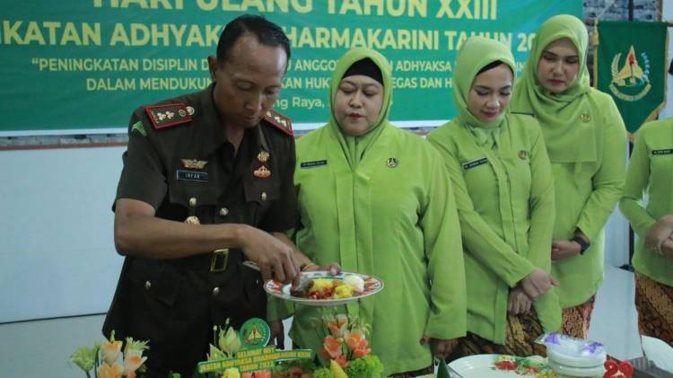 Memperingati HUT IAD XXIII, Kejari Simalungun Ziarah ke TMP Nagur
