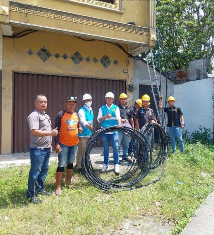 Mahasiswa Demo Minta PLN Sumut Berantas Mafia Pencuri Arus Listrik