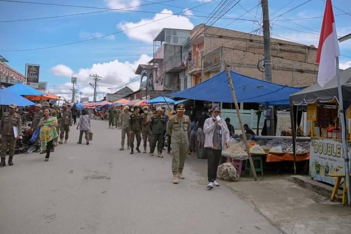 Pemkab Humbahas Tertibkan Pedagang Kaki Lima
