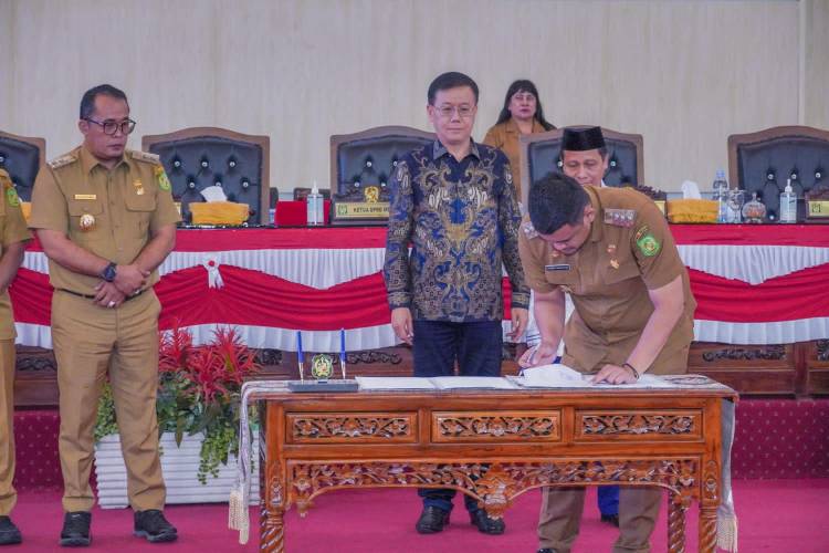DPRD dan Pemko Medan Tandatangani KUA PPAS RAPBD 2024 Rp 7,9 T
