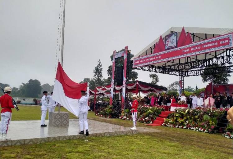 Meski Diguyur Hujan, Upacara HUT ke-78 RI di Pematangsiantar dan Simalungun Berlangsung Sukses