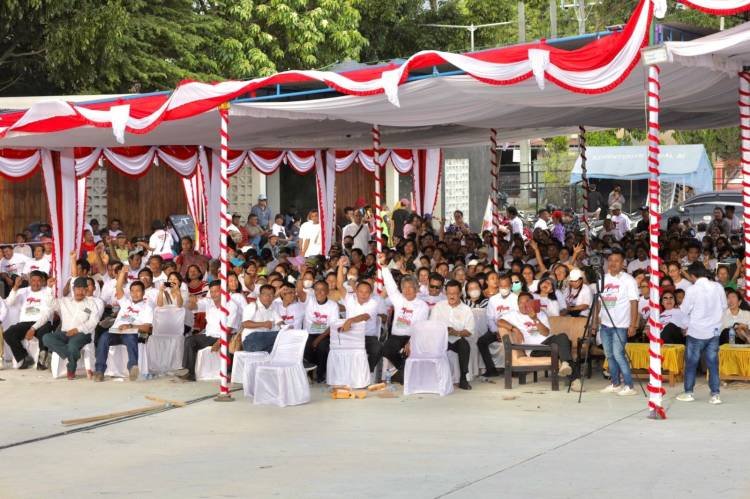 Ketum DPP Prabowo Mania 08 Kukuhkan Pengurus di Toba
