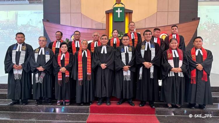 Jubileum 75 Tahun HKBP Pontianak, Ephorus: Dimulai Komunitas Kecil, Tuhan Memberkati Jemaat di Kalbar