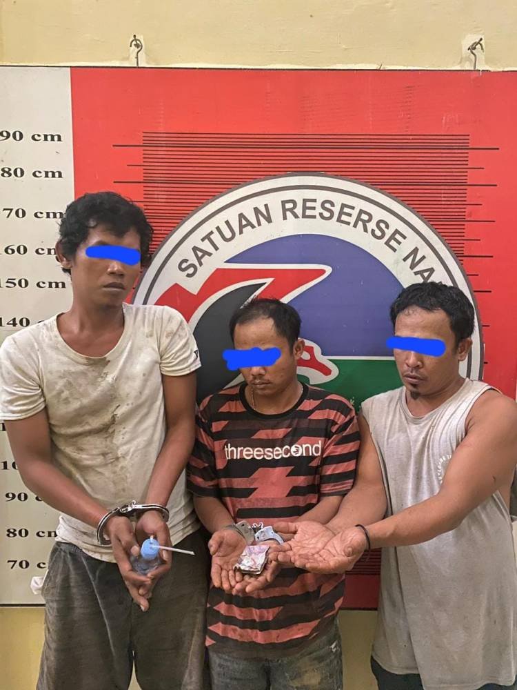 Diduga Pemakai dan Pengedar, Tiga Pria Pengangguran Warga Pasar Sibuhuan Diamankan Polisi