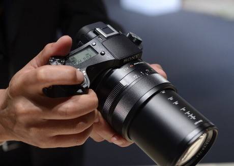 30 Finalis Miss Universe Indonesia Difoto Telanjang, DPR RI Minta Usut Tuntas