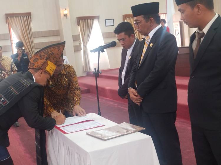 Martua Simamora Dilantik Sebagai PAW Anggota DPRD Simalungun