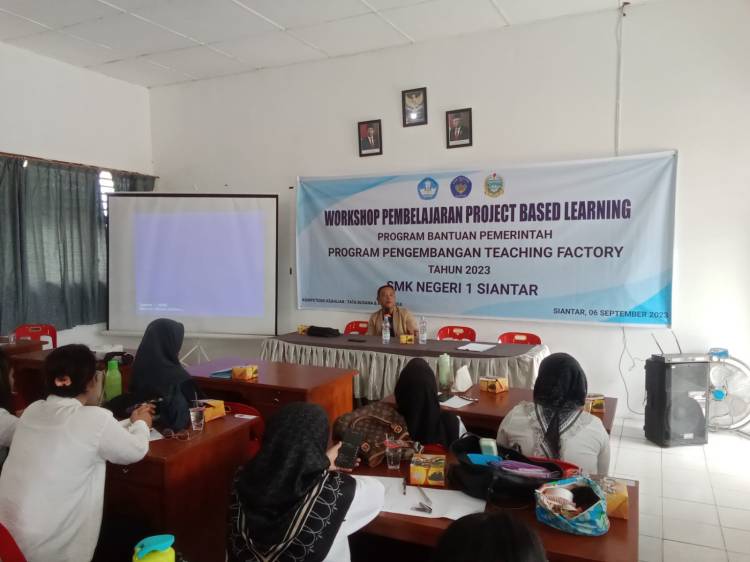 SMKN 1 Siantar Gelar Workshop Pembelajaran Project Based Learning