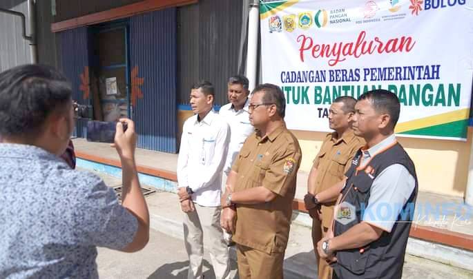 Pemkab Karo Bersama Bulog Kabanjahe Luncurkan Penyaluran Cadangan Beras