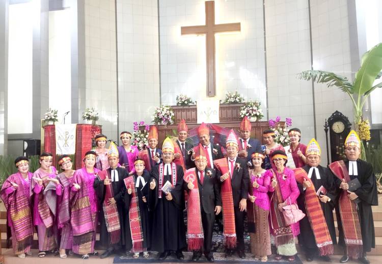 Ribuan Jemaat Bersukacita Ikuti Pesta Gotilon HKBP Resort Suprapto