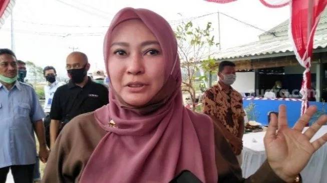 Medsos Bupati Pandeglang Posting Situs Judi Online