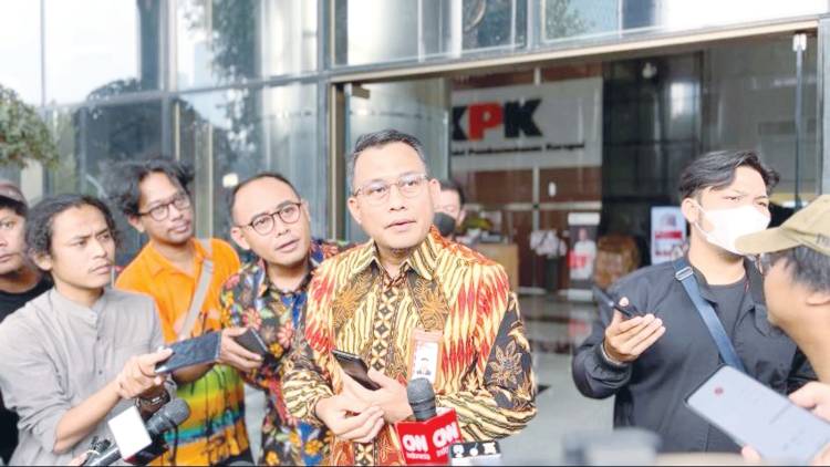 KPK Sita Rp 30 Miliar Dari Rumah Mentan SYL