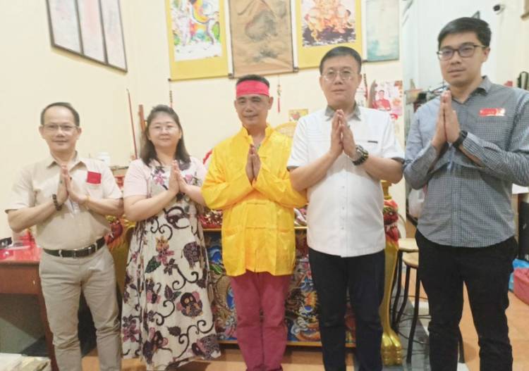 Hasyim SE Hadiri Acara Harlah Dewa Siong Te Kong di Cetiya Magga Bodhi Sejati